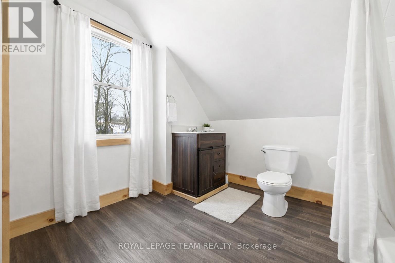 197 QUEEN STREET, Killaloe, Hagarty and Richards, Ontario, K0J2A0 — Photo 21