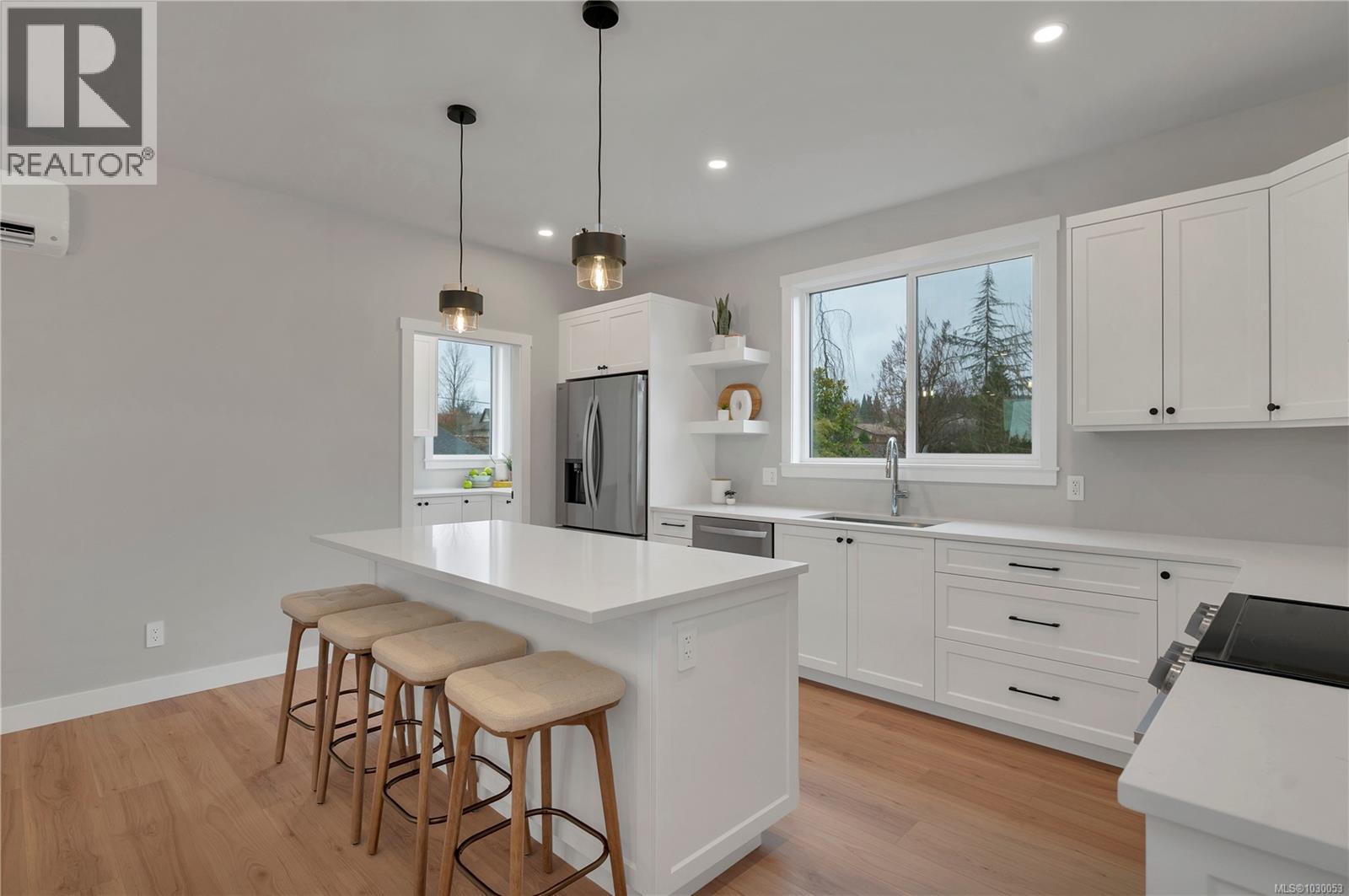 2022A GALERNO RD - 12