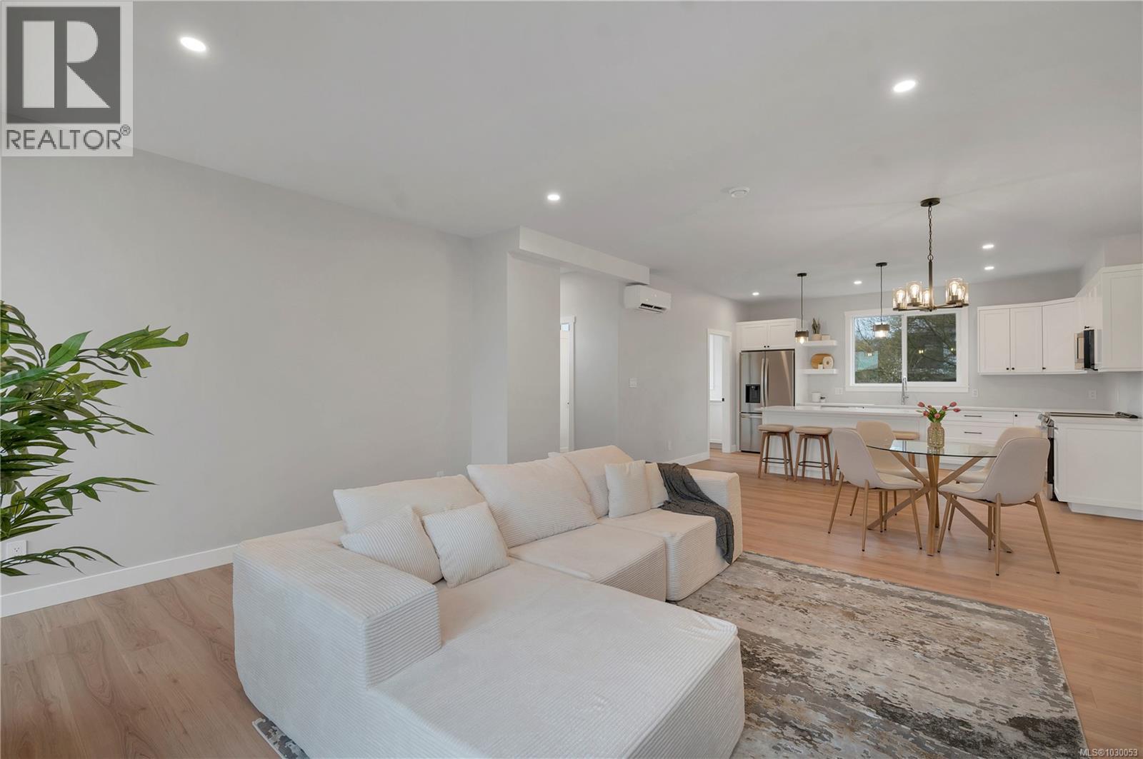 2022A GALERNO RD - 19