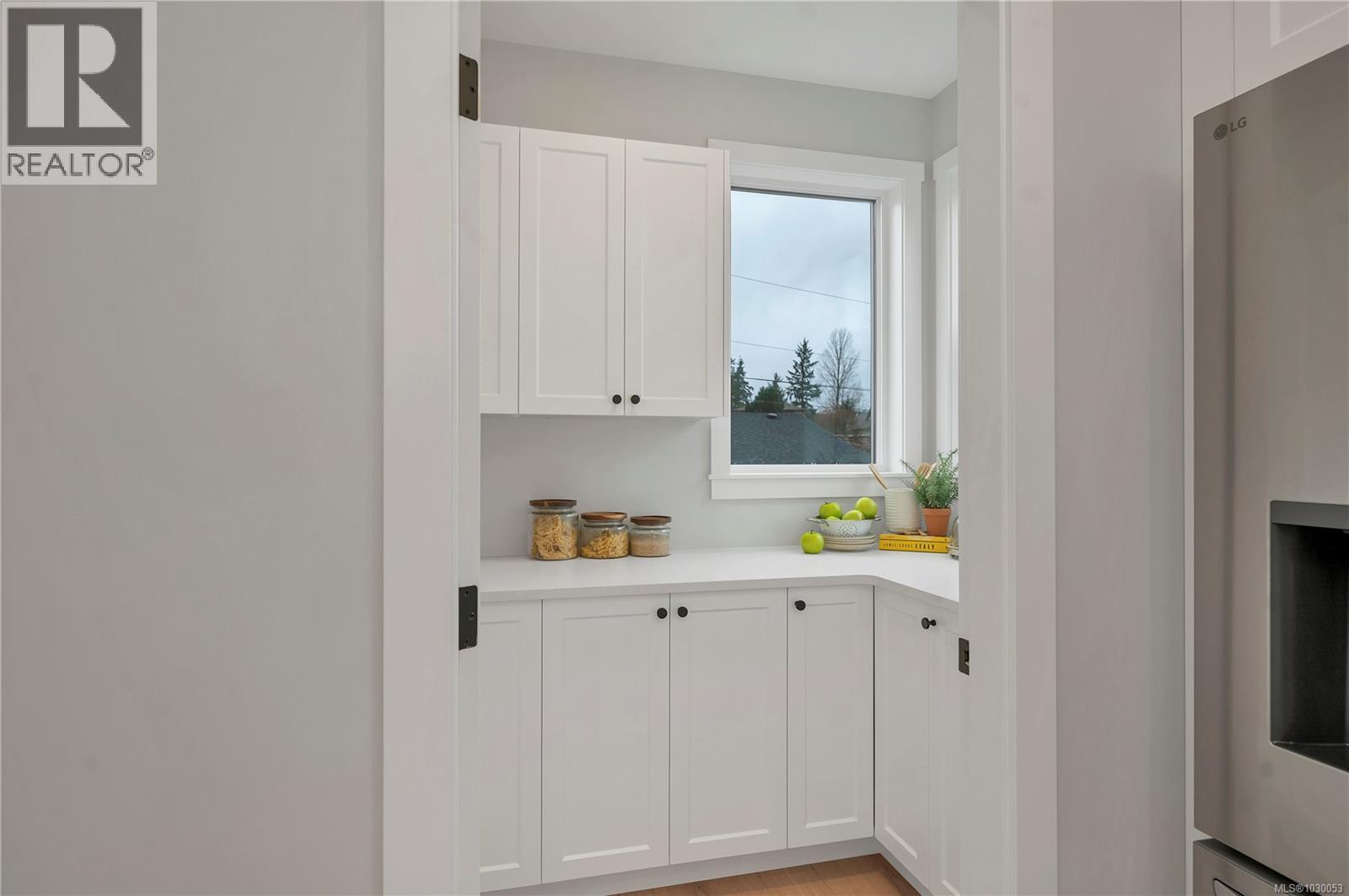 2022A GALERNO RD - 8