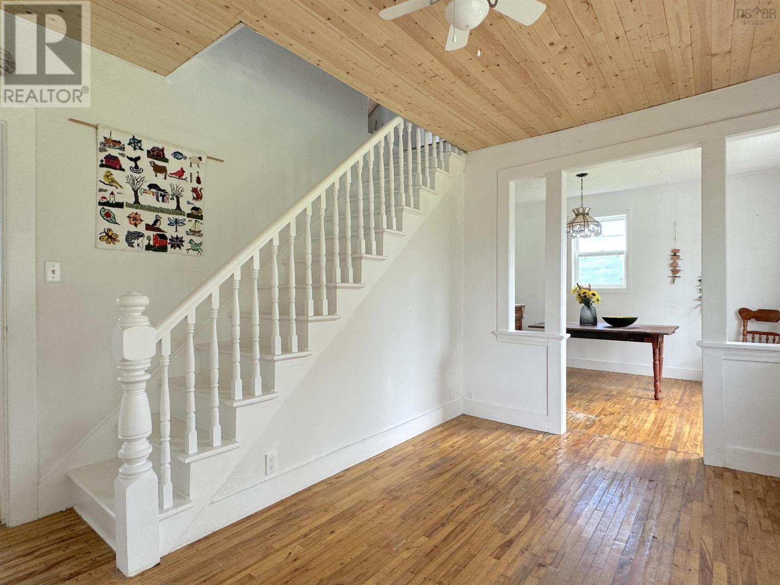 Property 24 of 44 of 12723 Cabot Trail