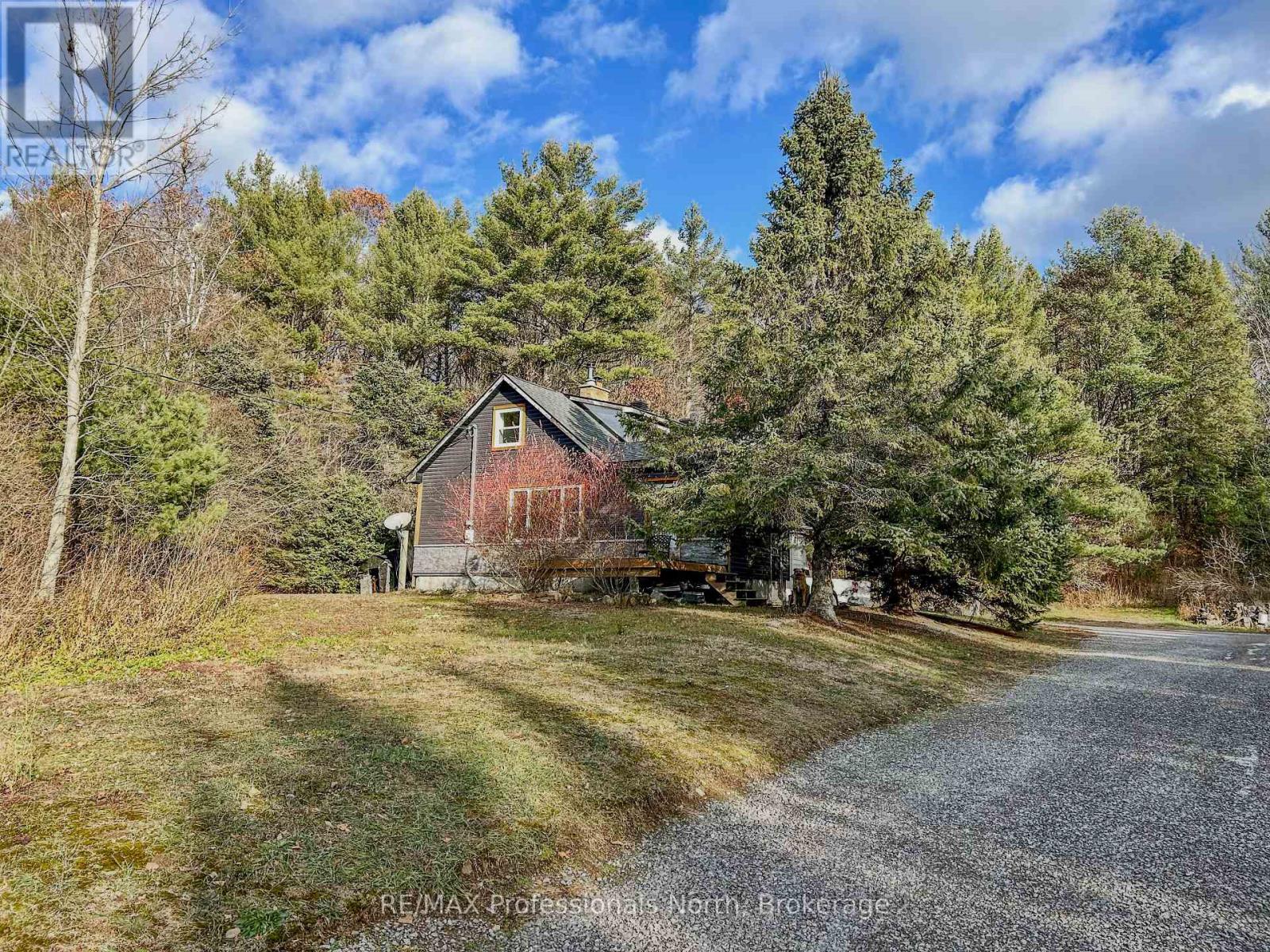 89 JACK LAKE ROAD - 29