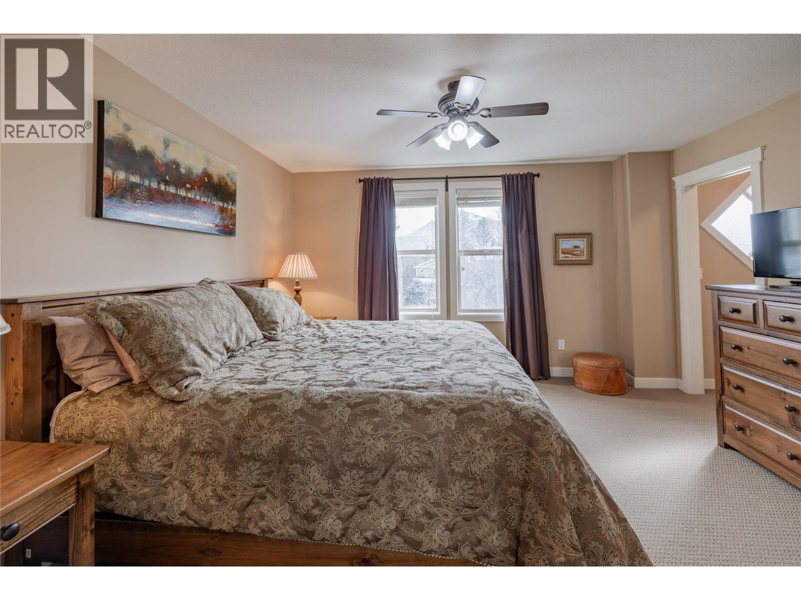 3 130 11th Avenue, Invermere