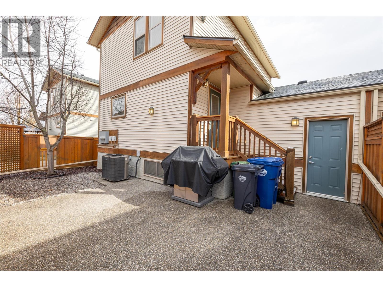 3 130 11th Avenue, Invermere