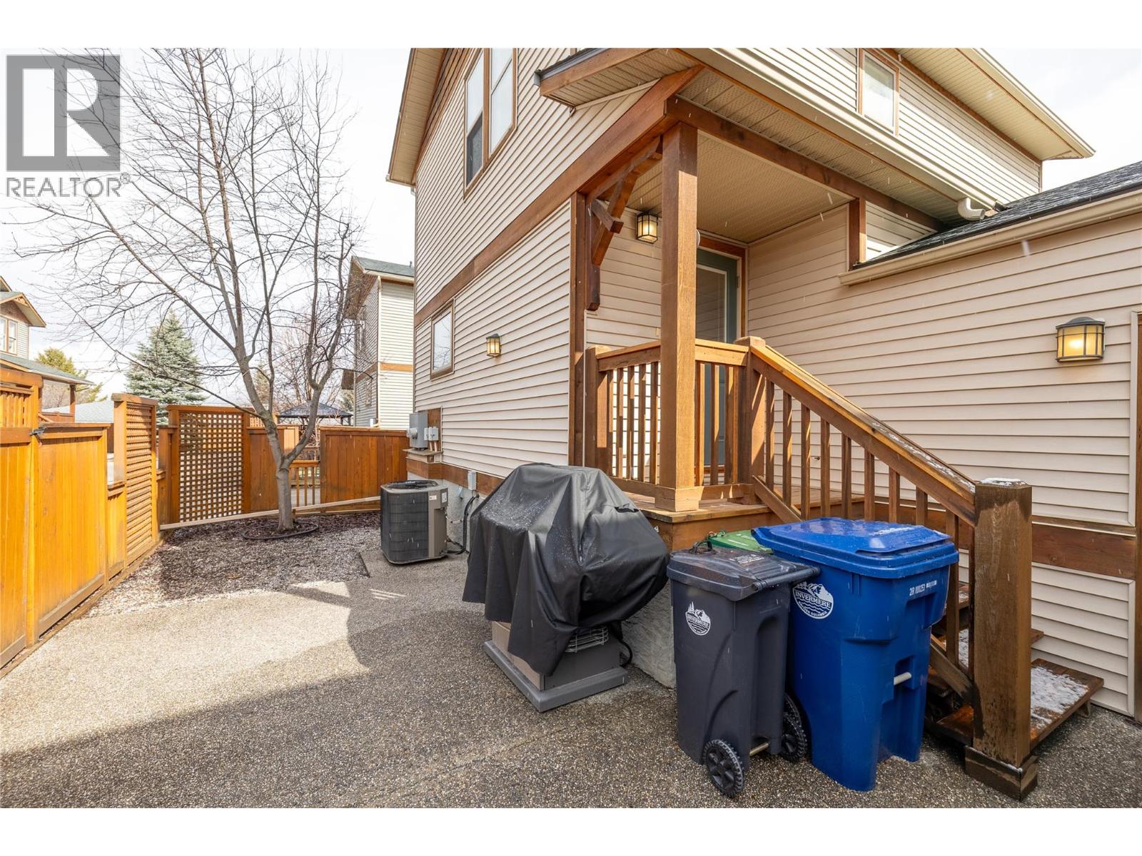 3 130 11th Avenue, Invermere