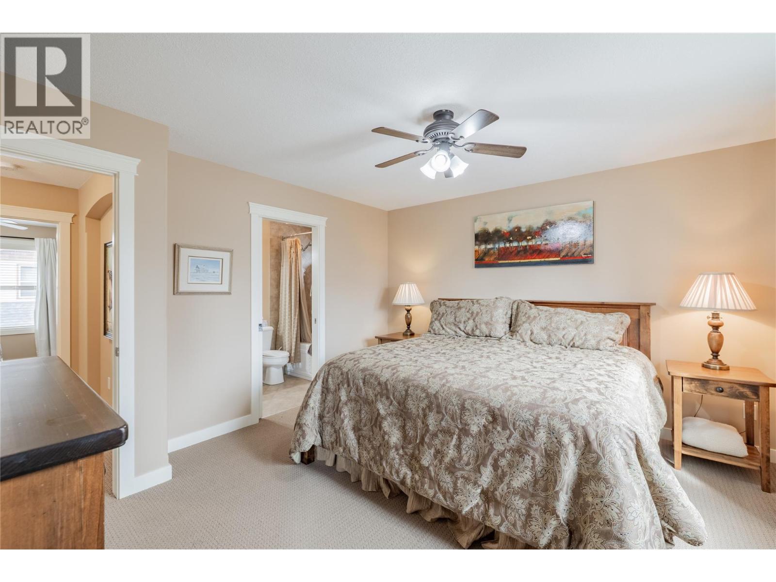 3 130 11th Avenue, Invermere