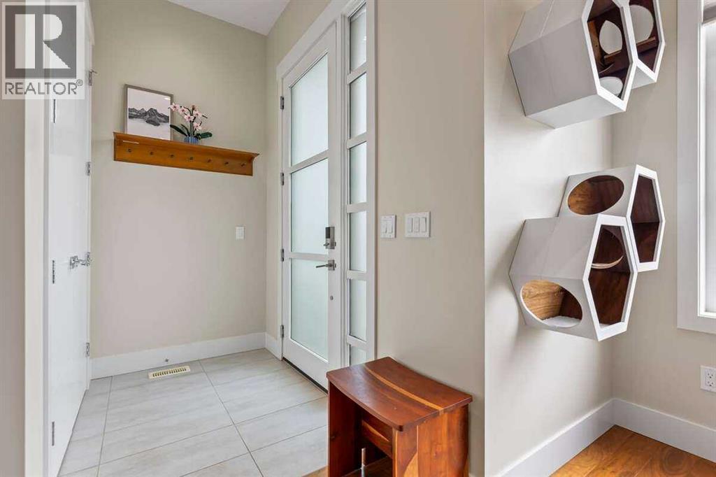 Single Family House for Sale in   Avenue SW Rosscarrock Calgary 