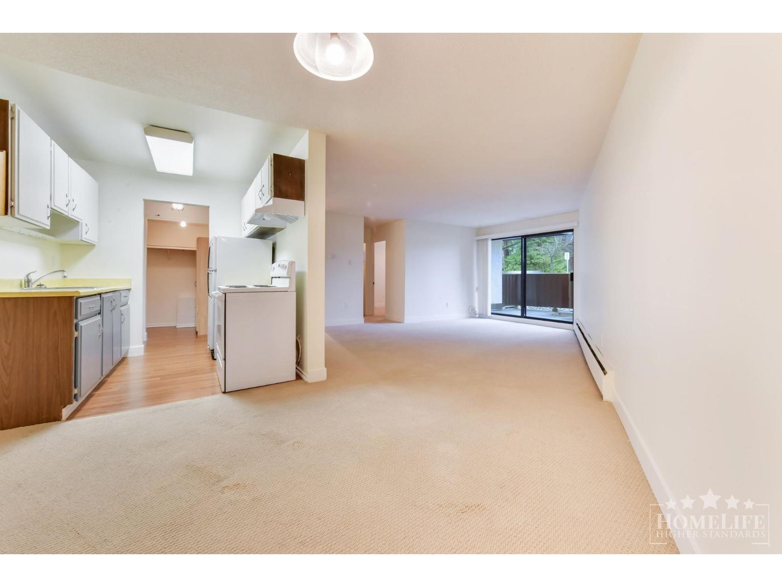 118 15020 NORTH BLUFF ROAD, White Rock