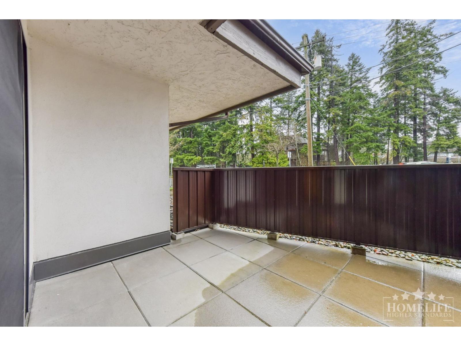 118 15020 NORTH BLUFF ROAD, White Rock