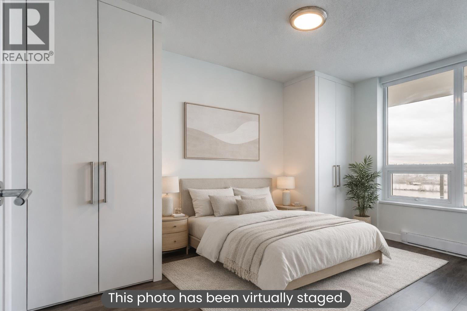 1310 988 QUAYSIDE DRIVE, New Westminster