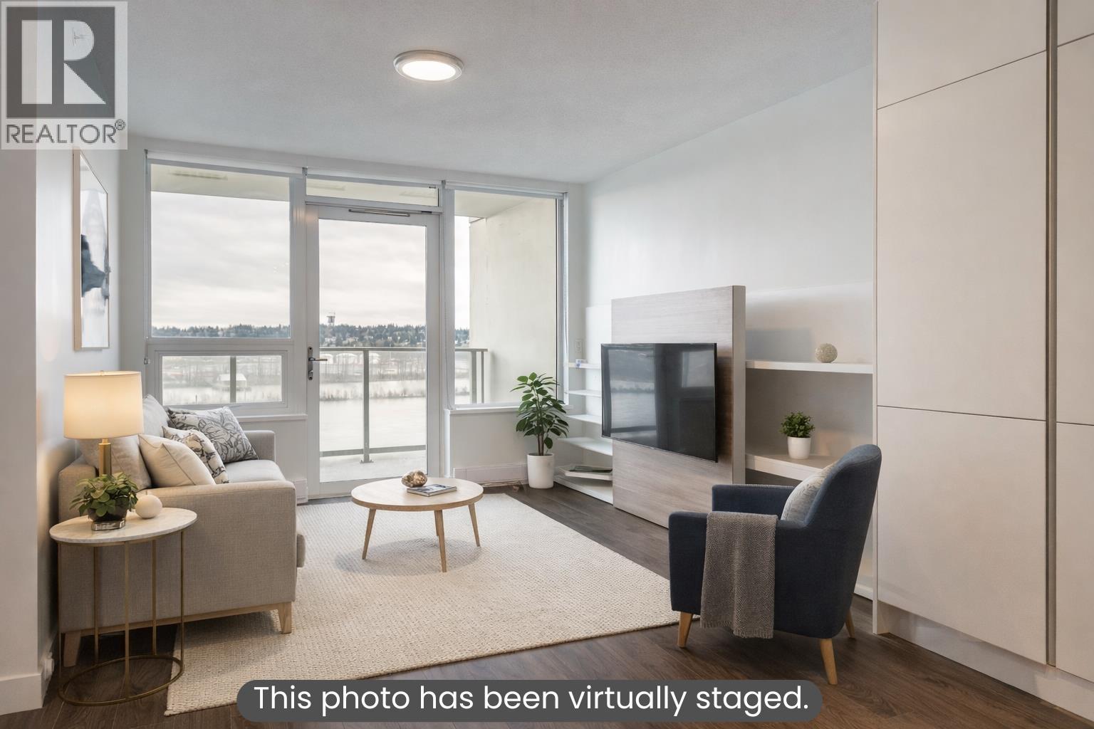 1310 988 QUAYSIDE DRIVE, New Westminster