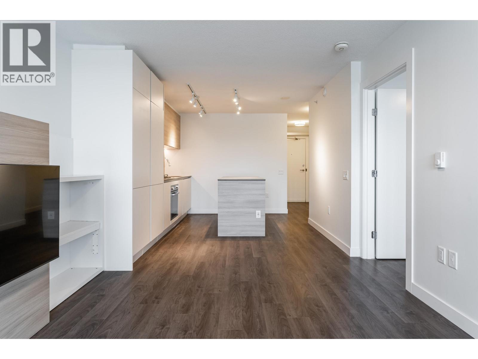 1310 988 QUAYSIDE DRIVE, New Westminster