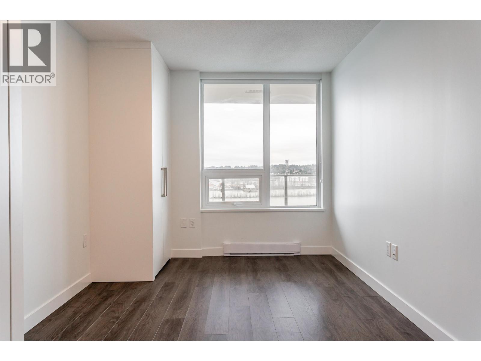 1310 988 QUAYSIDE DRIVE, New Westminster