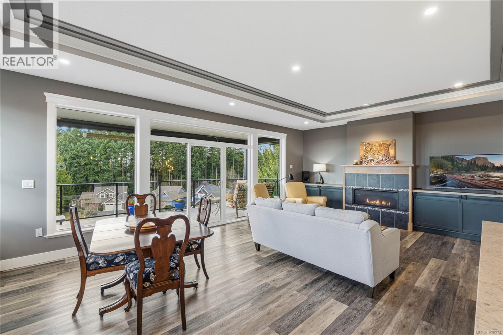 916 HANINGTON RD - 6