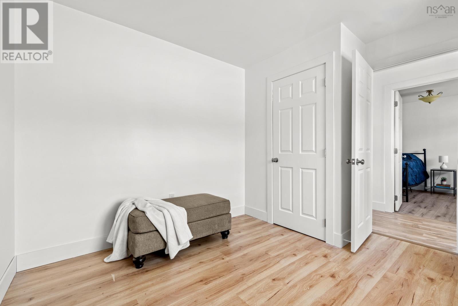 Property 23 of 49 of 24986 Highway 7