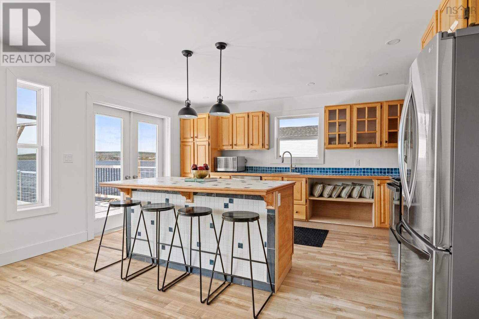 Property 7 of 49 of 24986 Highway 7