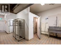 1 1600 Stroulger Rd, Nanoose Bay, BC V9P9B7 Photo 29