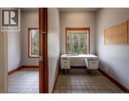 1 1600 Stroulger Rd, Nanoose Bay, BC V9P9B7 Photo 7