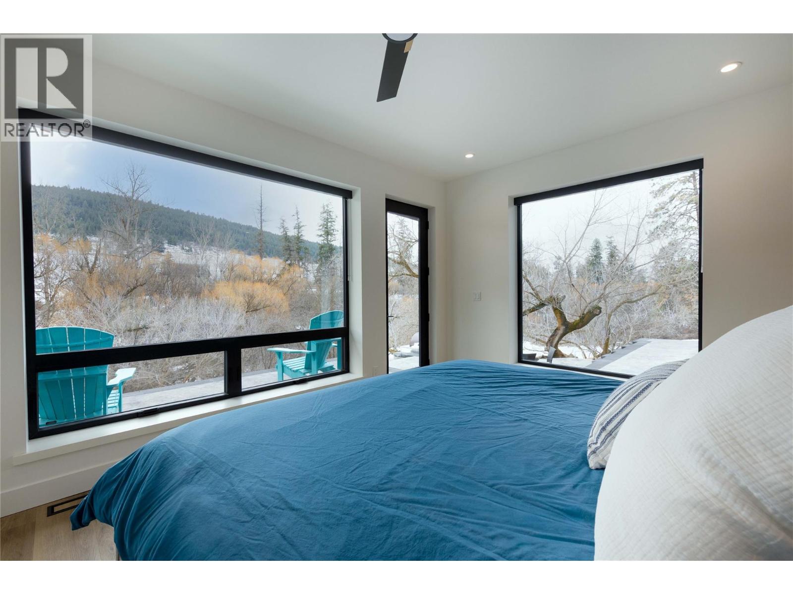 10202 Kalamalka Road - 15