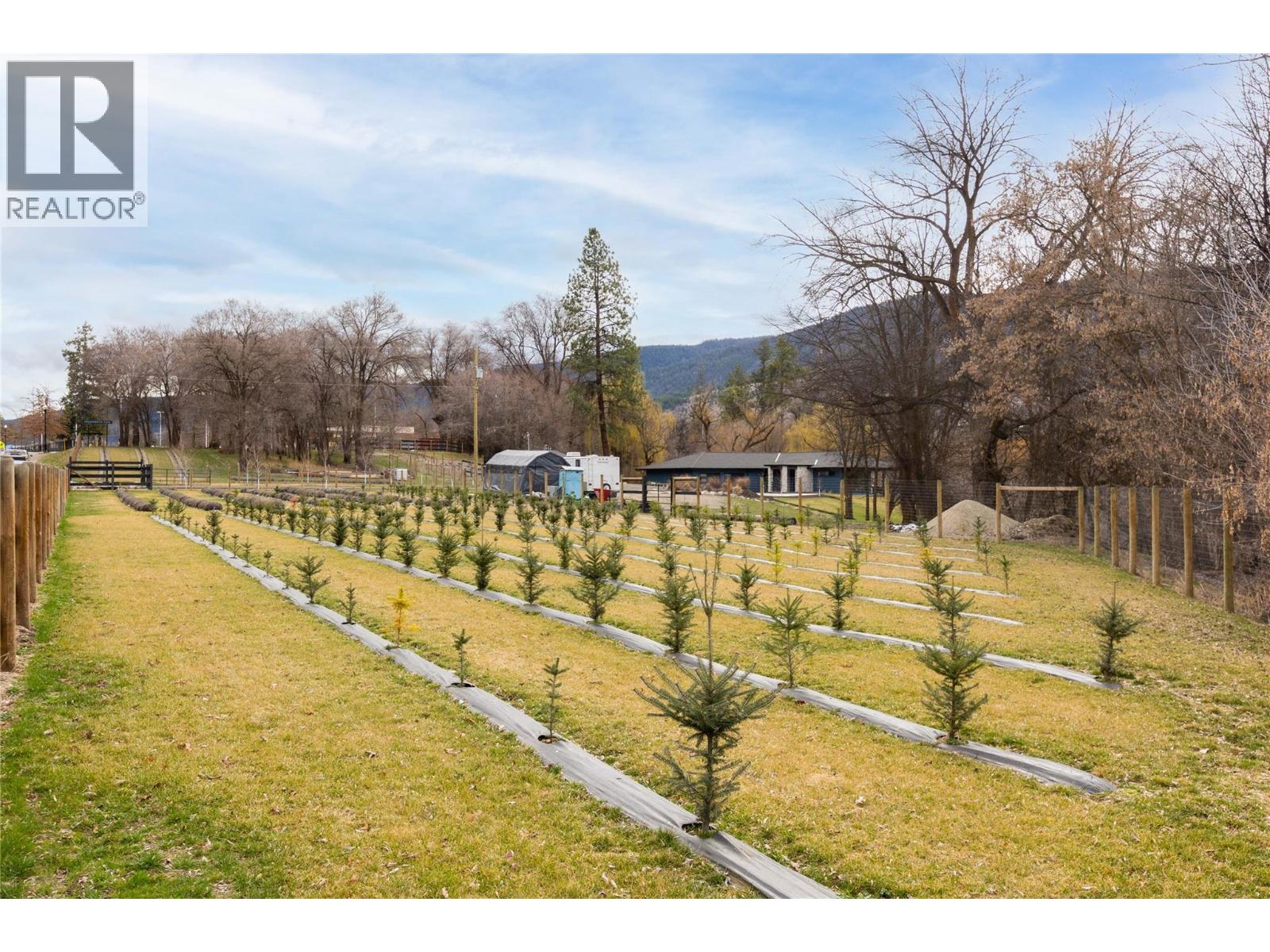 10202 Kalamalka Road - 46