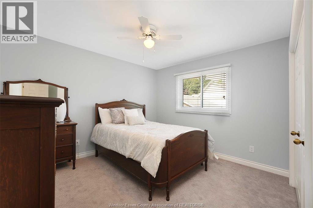 229 IRWIN AVE, Essex, Ontario, N8M2T5 — Photo 22