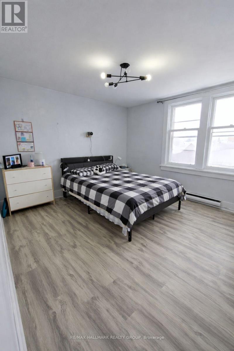 514 BAY STREET — photo 23