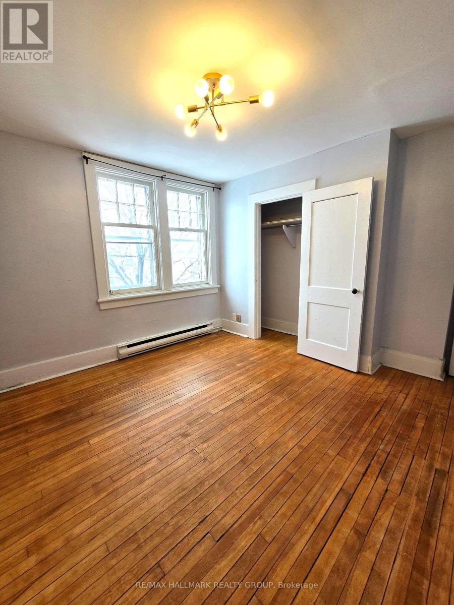 514 BAY STREET - 6