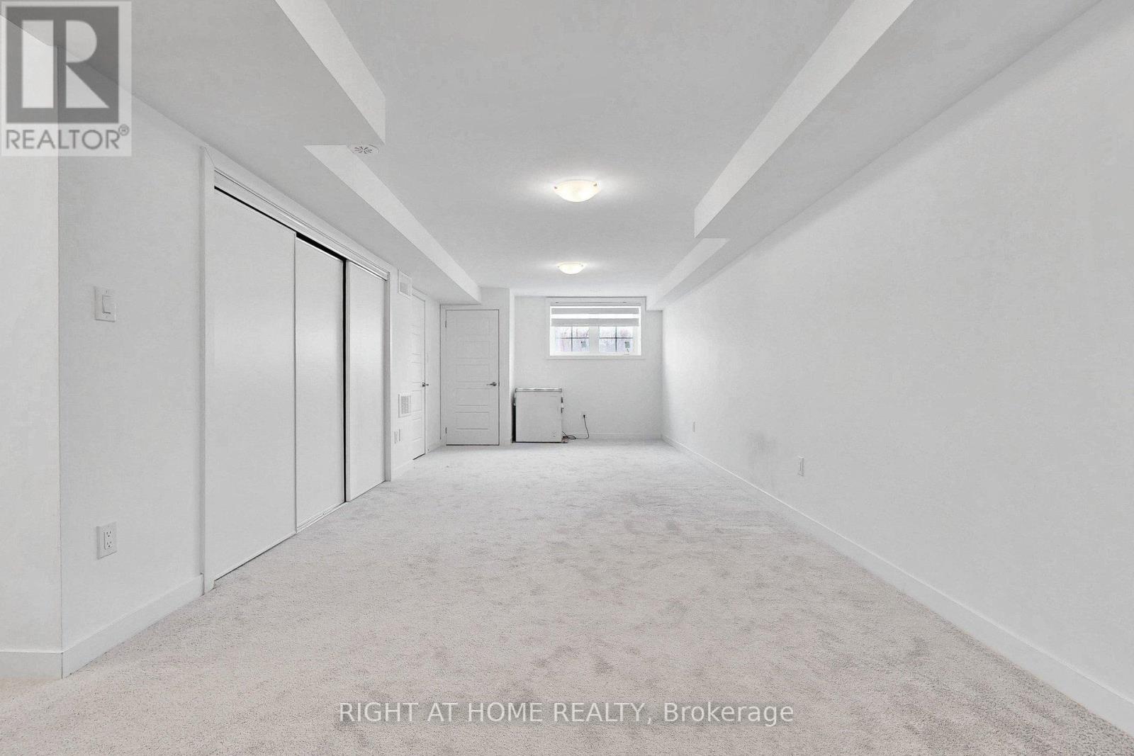 7 SELFRIDGE WAY - 39