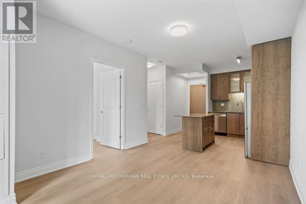 #709B 9090 YONGE STREET - 10