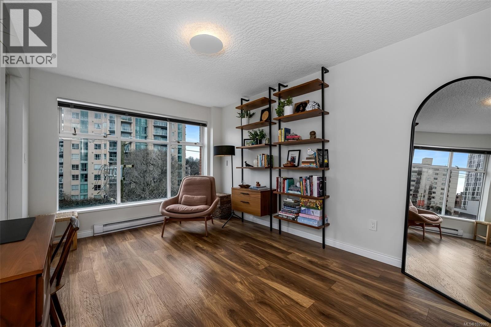 #509 1030 YATES ST - 21