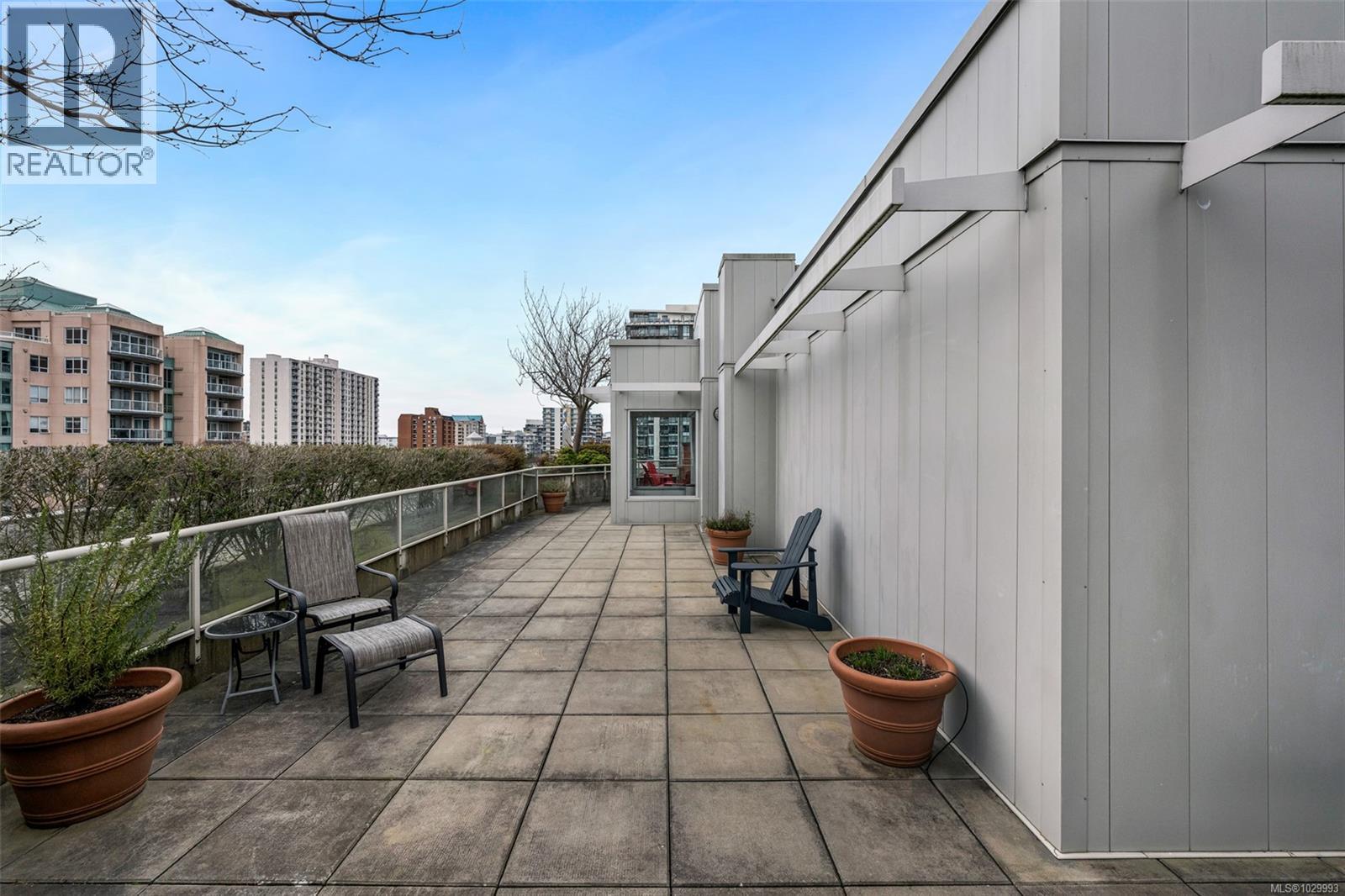 #509 1030 YATES ST - 29