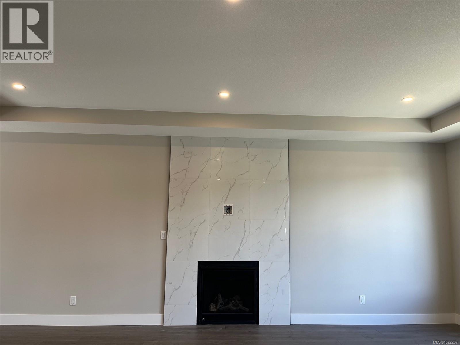 811 STRINGER WAY - 17