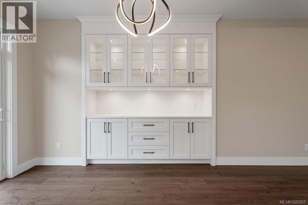 811 STRINGER WAY - 14