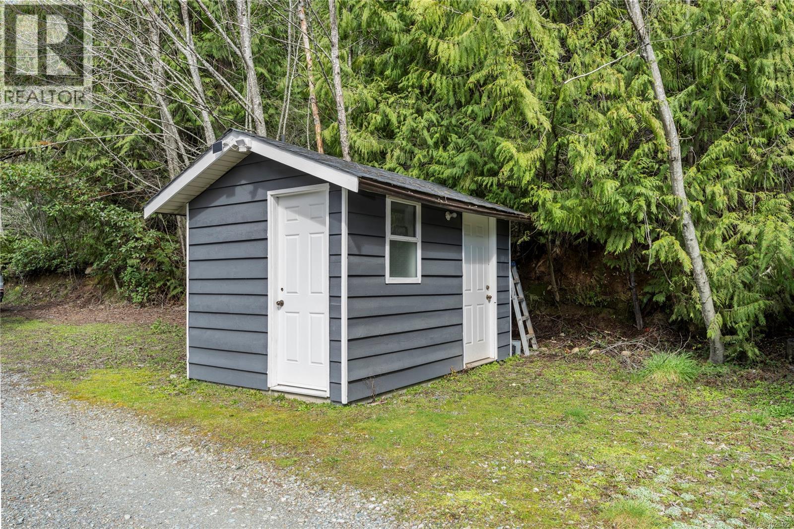 3470 HORNE LAKE CAVES RD - 28