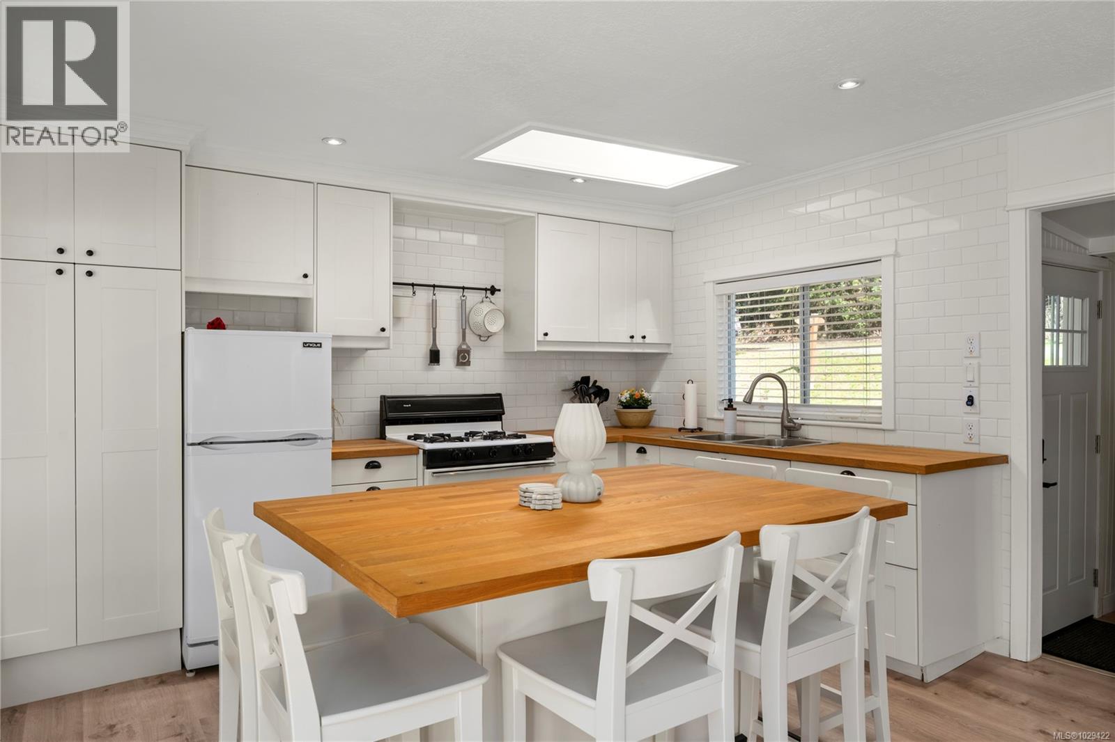 3470 HORNE LAKE CAVES RD - 13