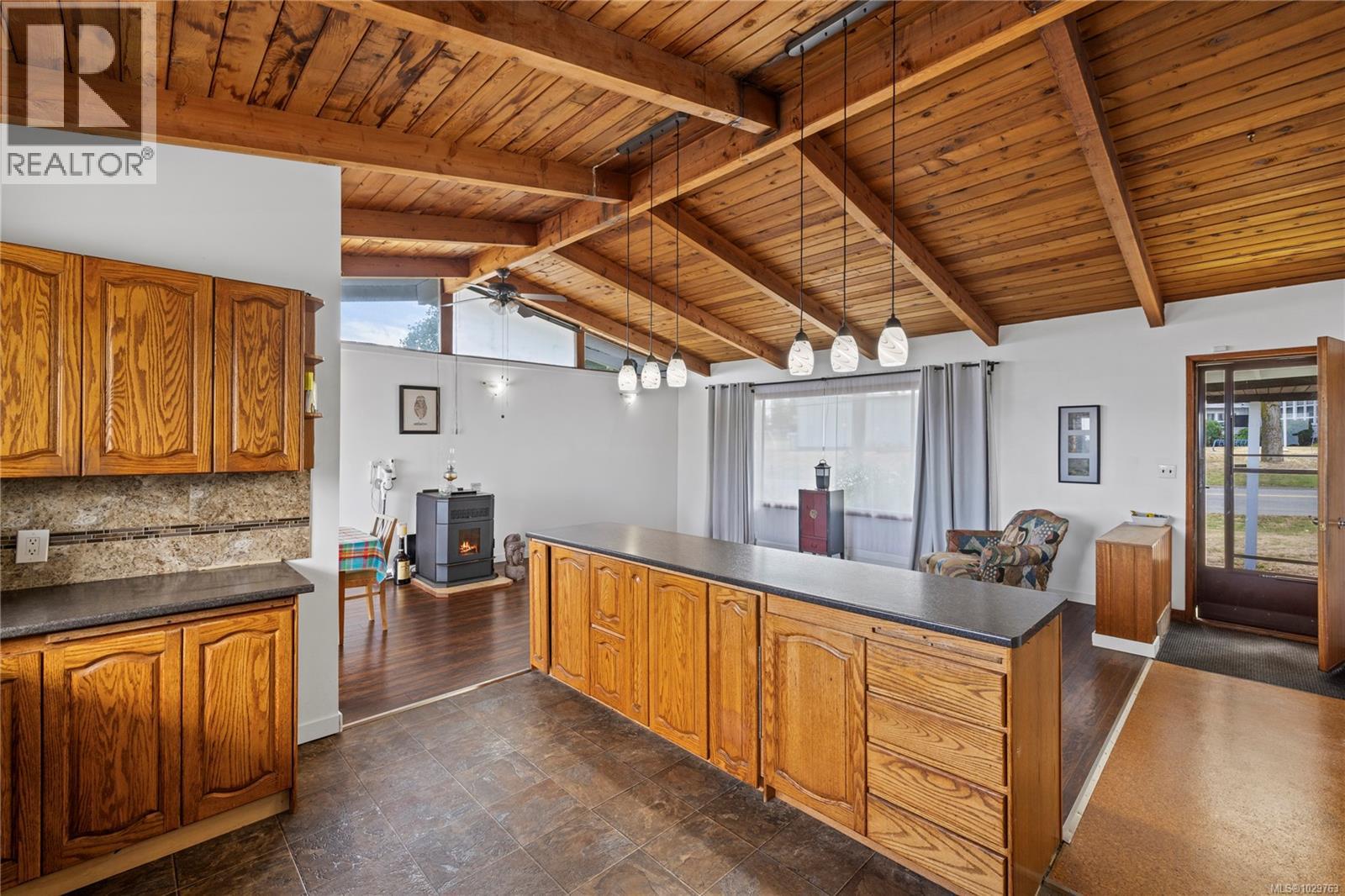 1968 ESTEVAN RD - 15