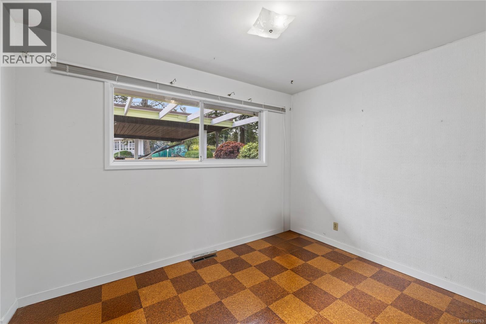 1968 ESTEVAN RD - 17