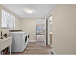 14085 114a Avenue, Surrey, BC V3R2N6 Photo 15