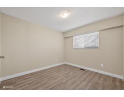 14085 114a Avenue, Surrey, BC V3R2N6 Photo 21