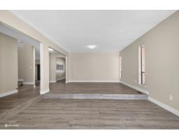 14085 114a Avenue, Surrey, BC V3R2N6 Photo 7