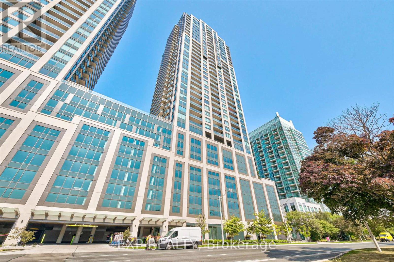 #2216 1926 LAKESHORE BOULEVARD W - 1