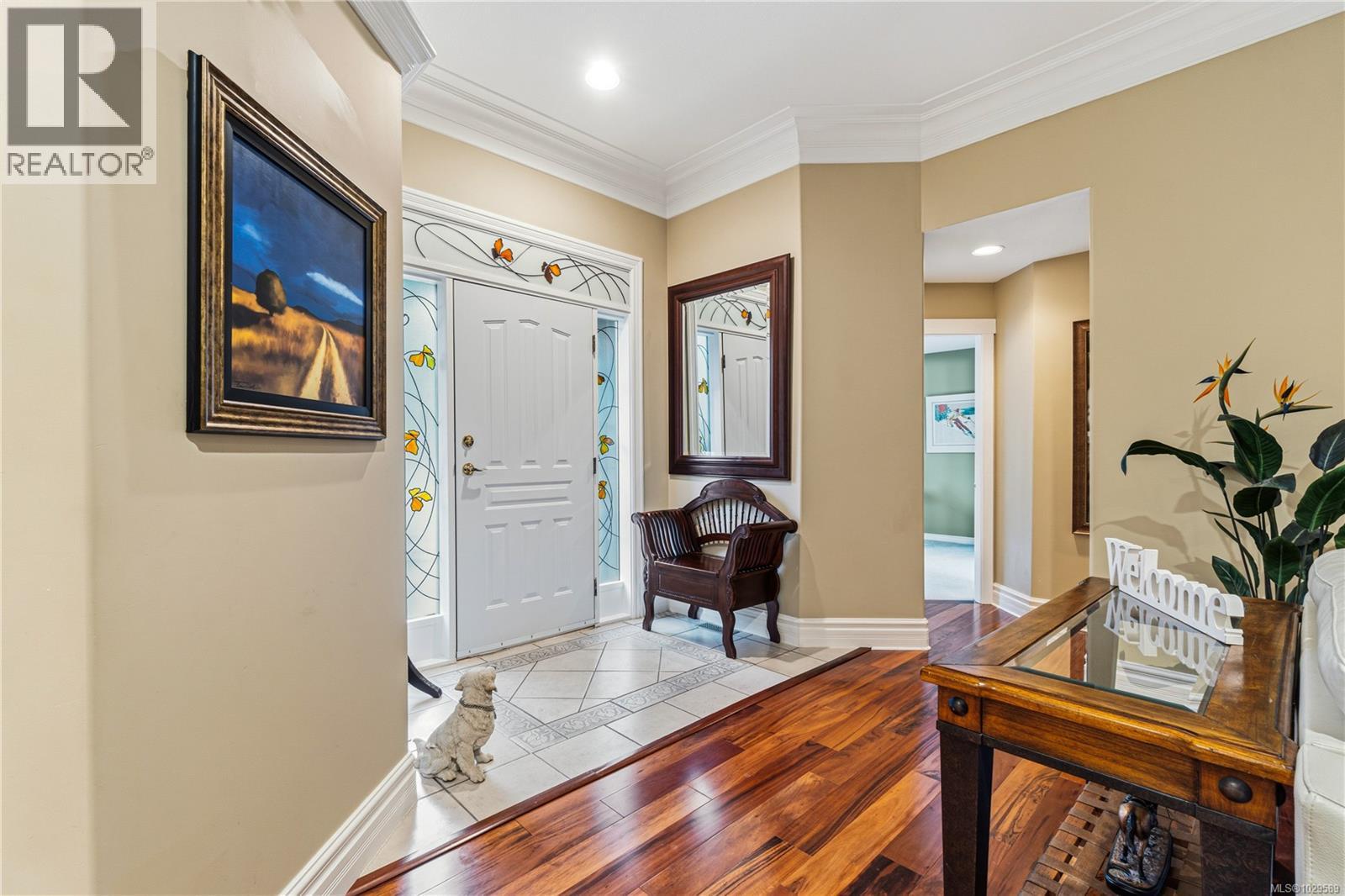 564 HAZELWOOD PL - 9