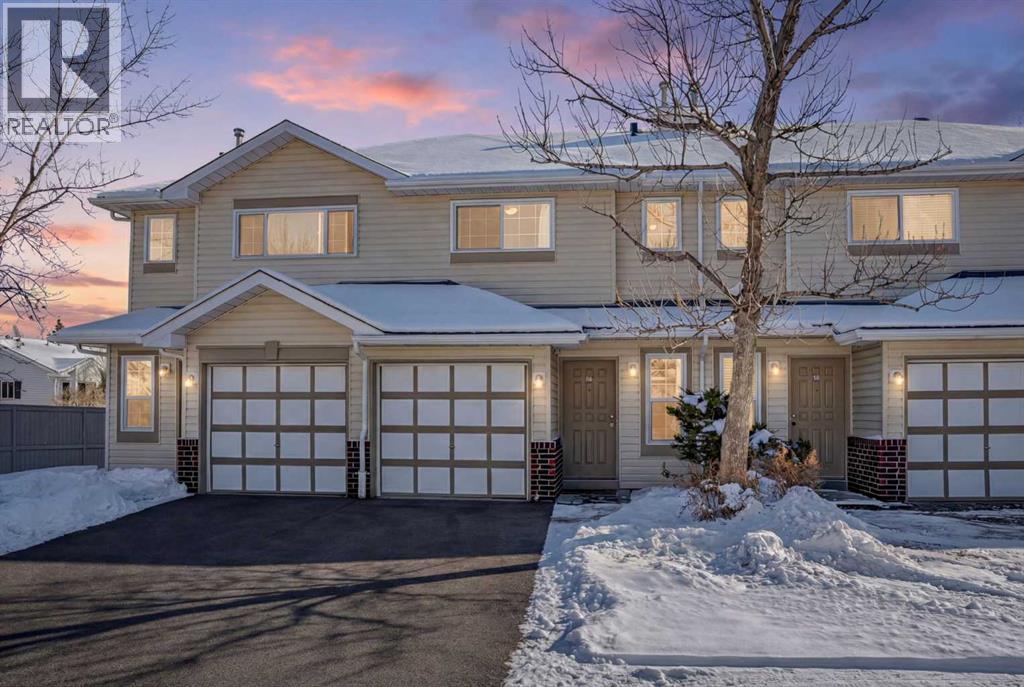 63 Harvest Glen Heights NE, Calgary, Alberta