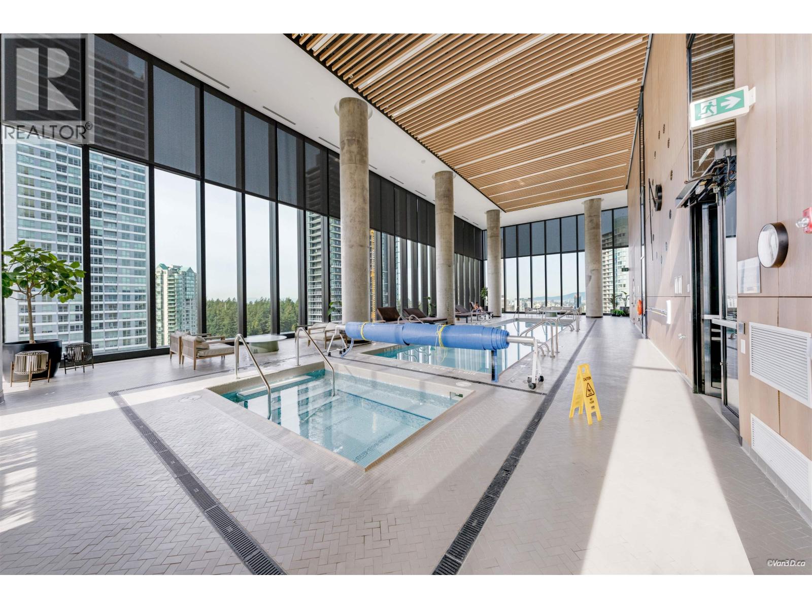 2205 5987 WILSON AVENUE, Burnaby