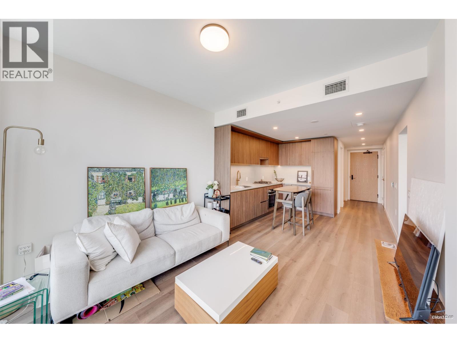 2205 5987 WILSON AVENUE, Burnaby