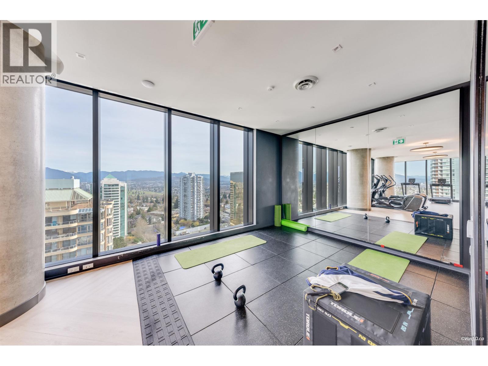 2205 5987 WILSON AVENUE, Burnaby