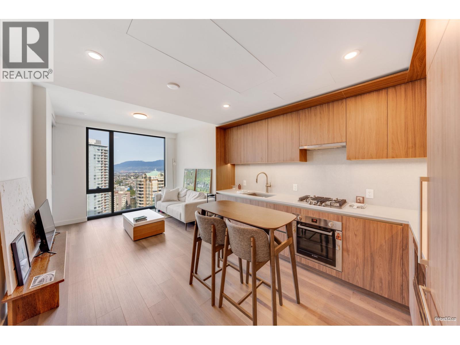 2205 5987 WILSON AVENUE, Burnaby