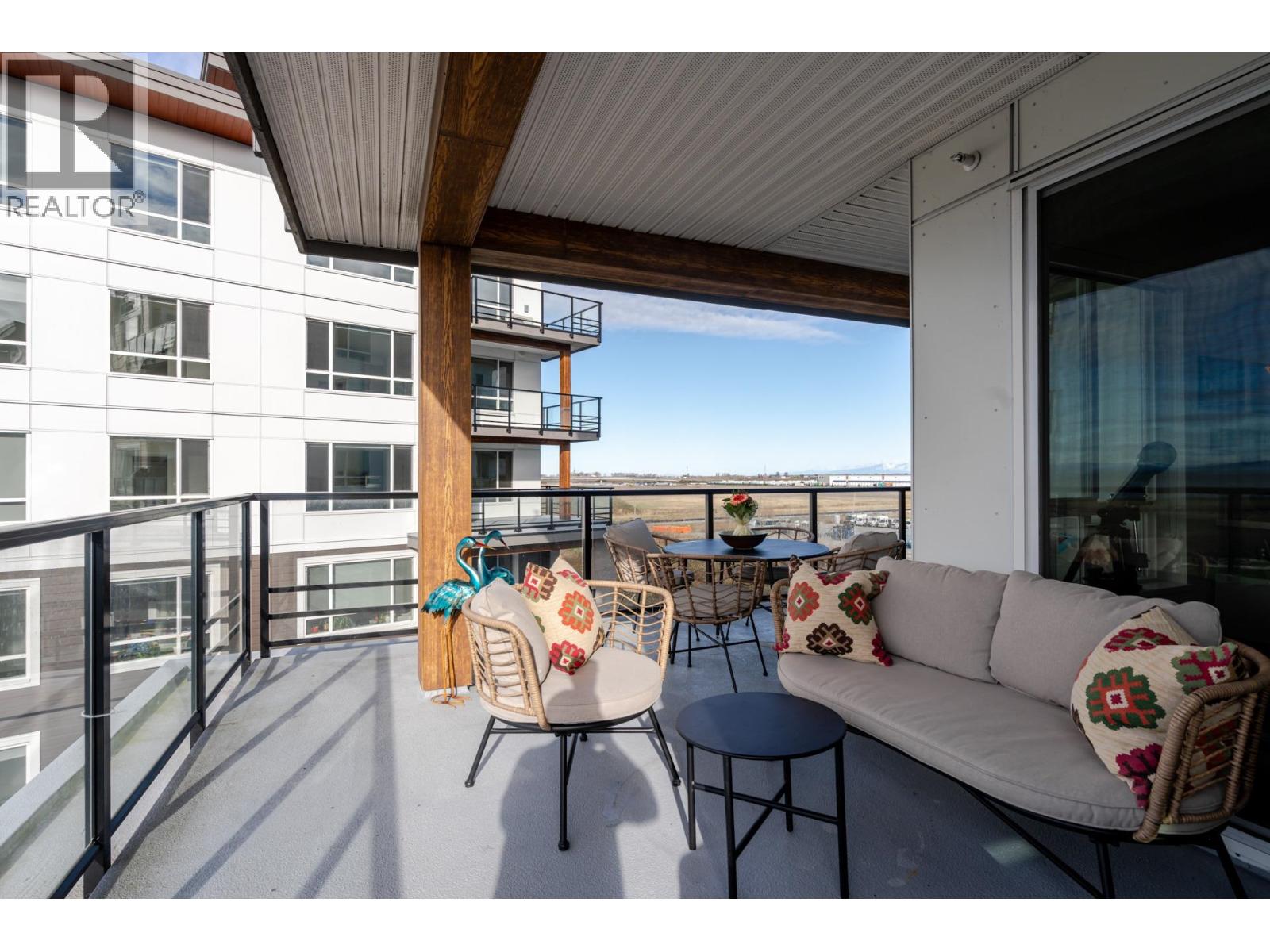 #426-2499 RABBIT Drive, Delta