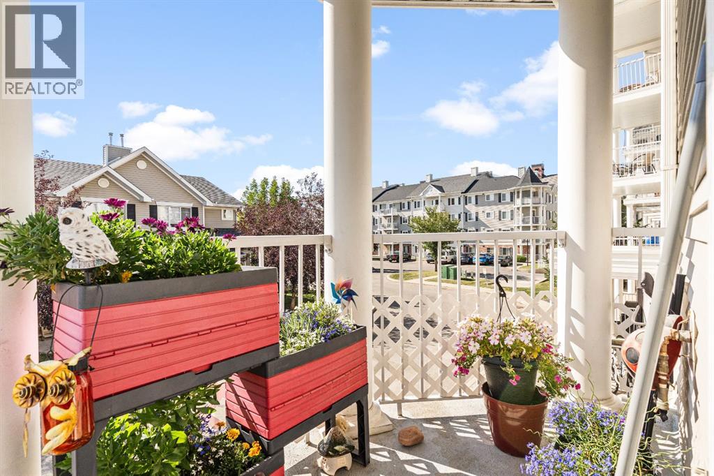 Single Family House for Sale in   Country Village Manor NE Country Hills Village Calgary 