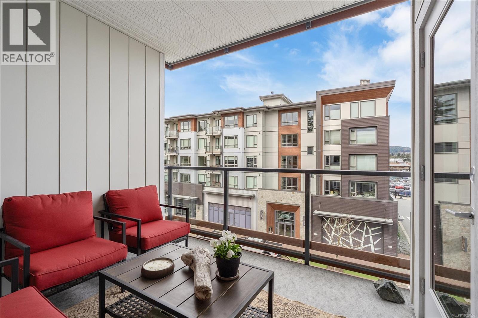 #410 940 REUNION AVE - 18